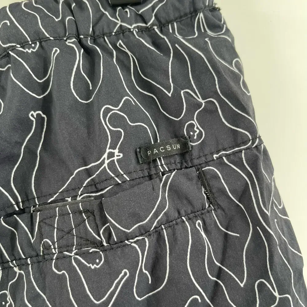 PACSUN Swim Trunks Size Medium Volley Summer Athleisure Shorts Netting *Damaged
